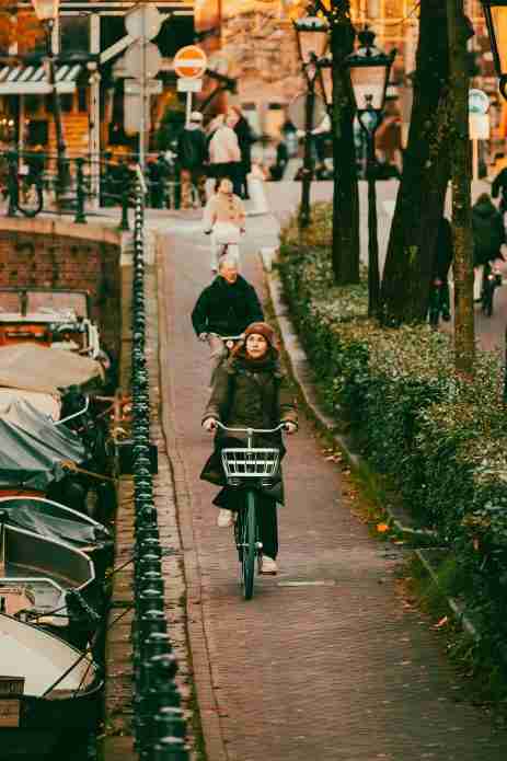 eco-friendly travel, sustainable tourism